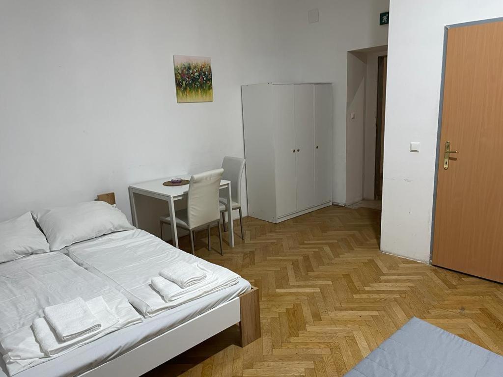Easybook-In Hotell Wien Eksteriør bilde